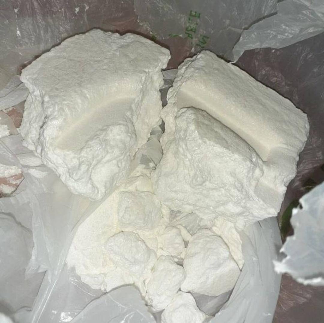 Peruvian-Cocaine-90